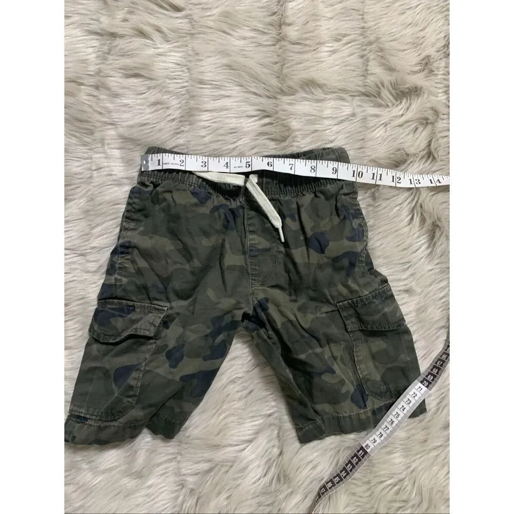 Old Navy Boys Hot Cargo Camo Shorts Small (6-7)